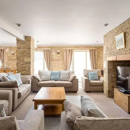 Stanton House, 6 Bedroom, 5 Bath Cheltenham Exterior photo